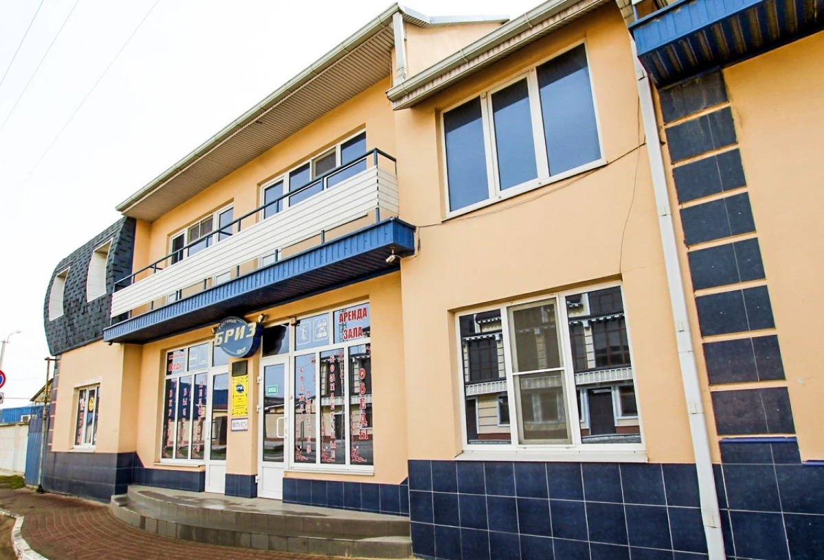 Меблированный комнаты Бриз