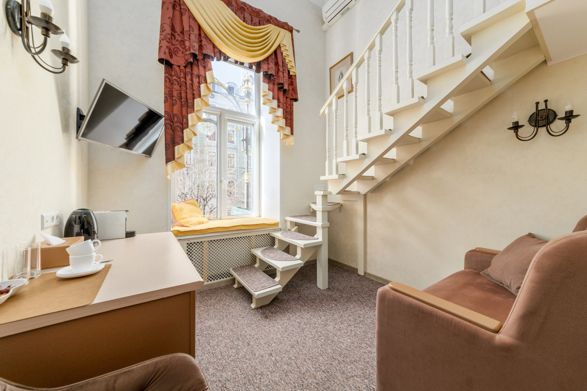 Гостевой дом Orfei на Большой Конюшенной