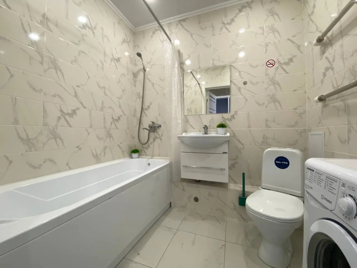 Апартаменты LikeHome на Дорофеева 7