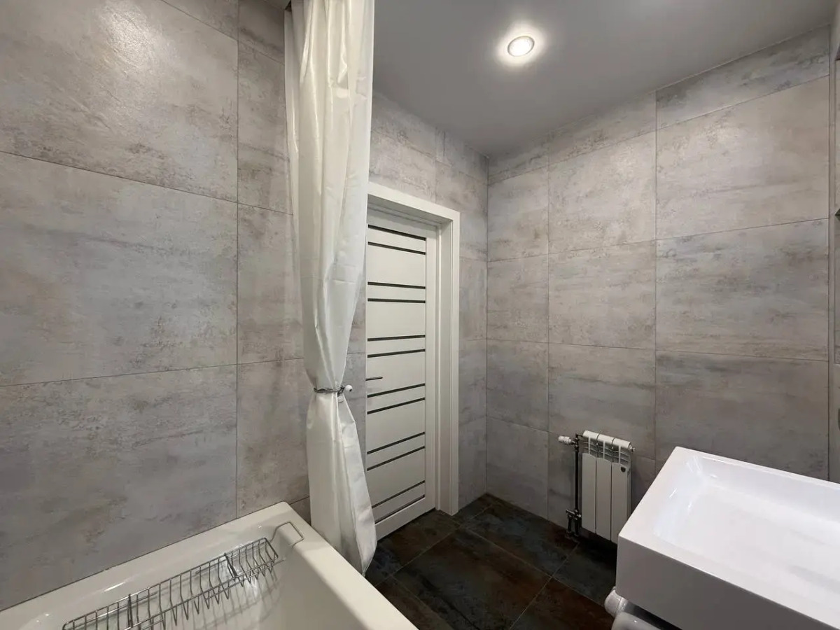 Квартира на Улице Генерал-майора Александра Рожкина, 18