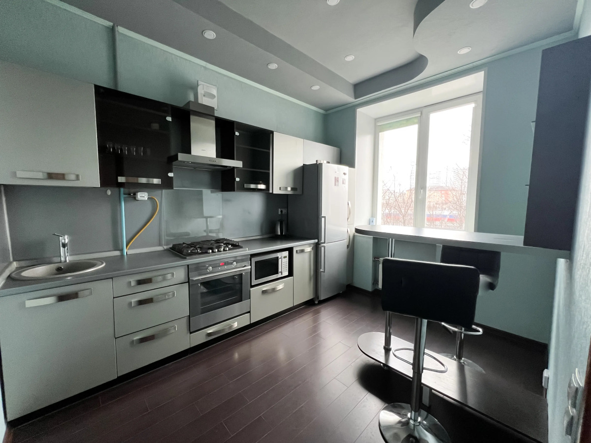 Квартира 1-комнатная  на Карла Маркса 6/1