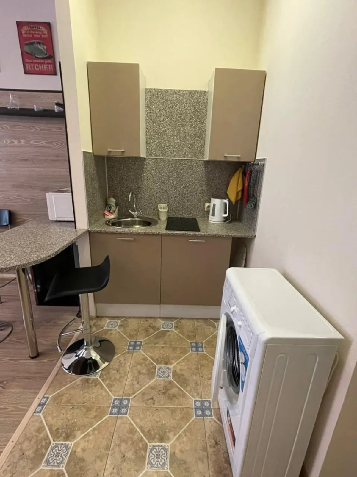 Апартаменты Студия в элитном ЖК Граф Орлов