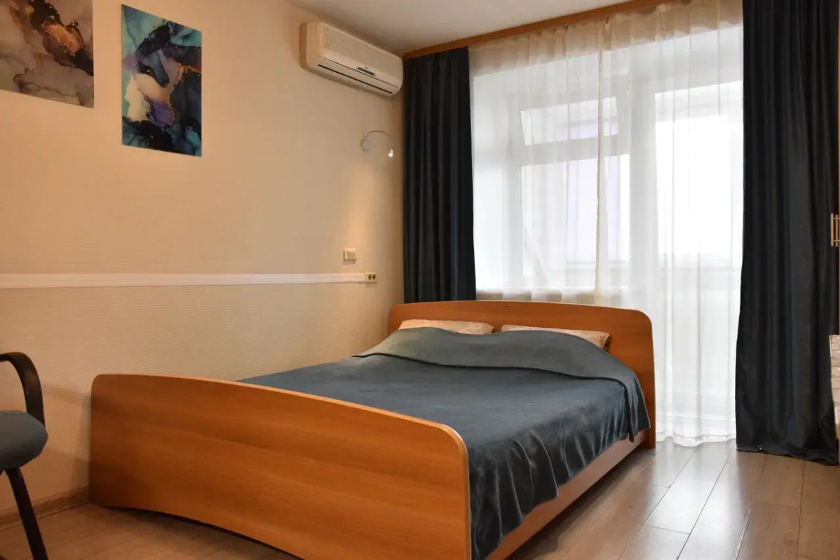 Квартира-студия с лоджией на Синельникова 1