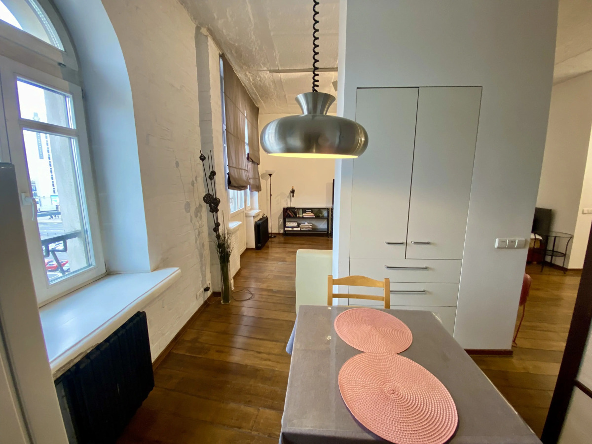 Апартаменты Студия с отдельной спальней в районе вокзала