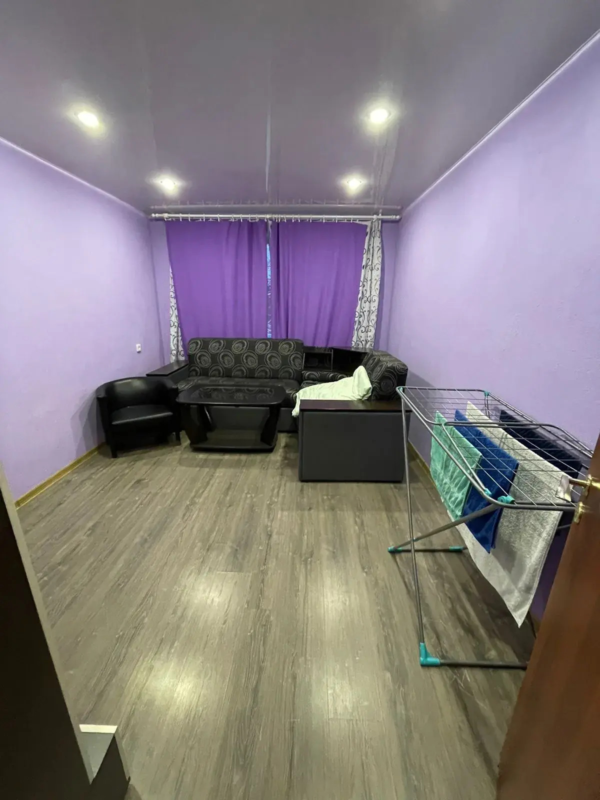 Апартаменты 2-х комнатная на 50 лет Октября 9