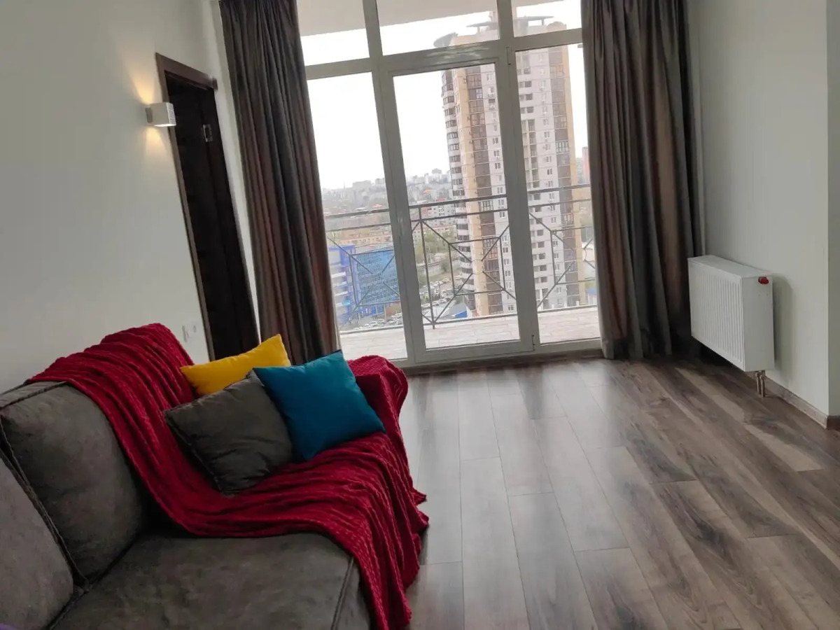 Апартаменты на Пархоменко 2 (374)