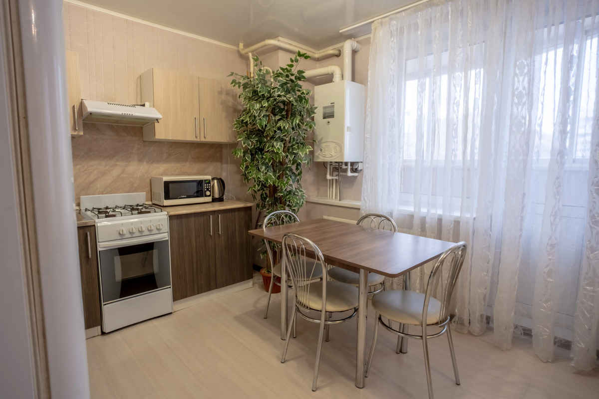 Апартаменты большие трехкомнатные на главном проспекте Тулы