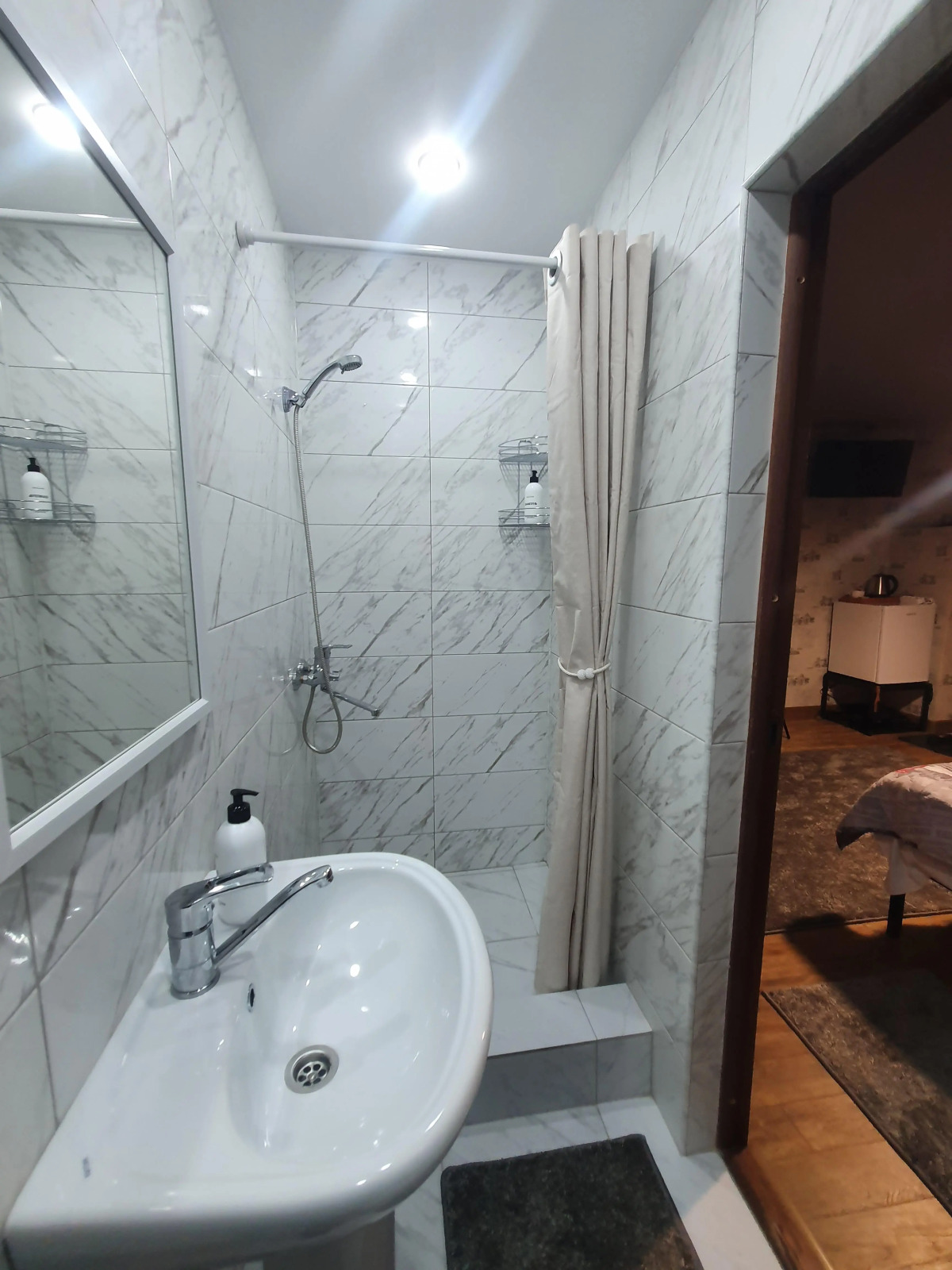 Отель Art House Hotel