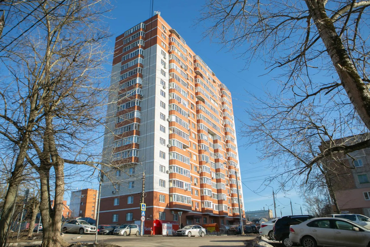 Апартаменты однокомнатные (97) Серебровская 91