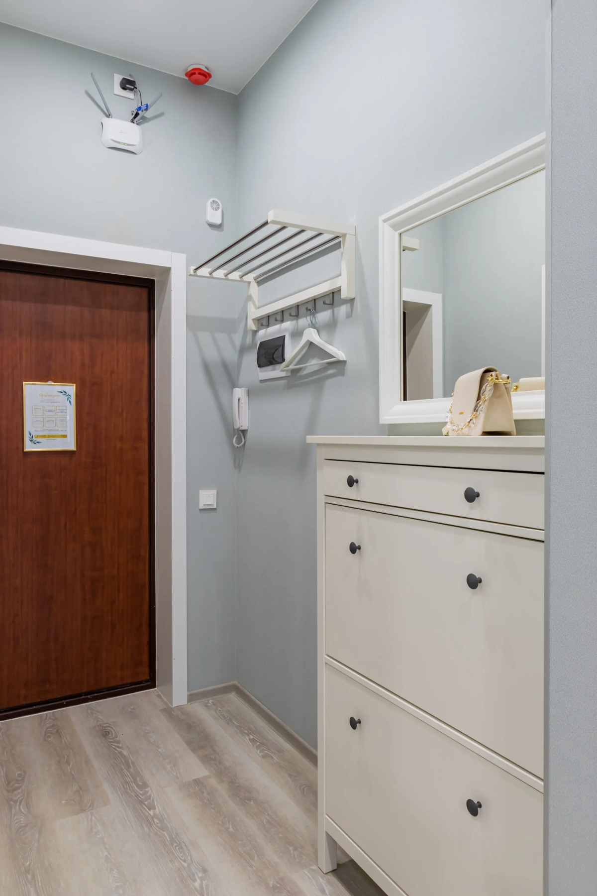 Квартира RoomyRoom Graf Orlov Studio