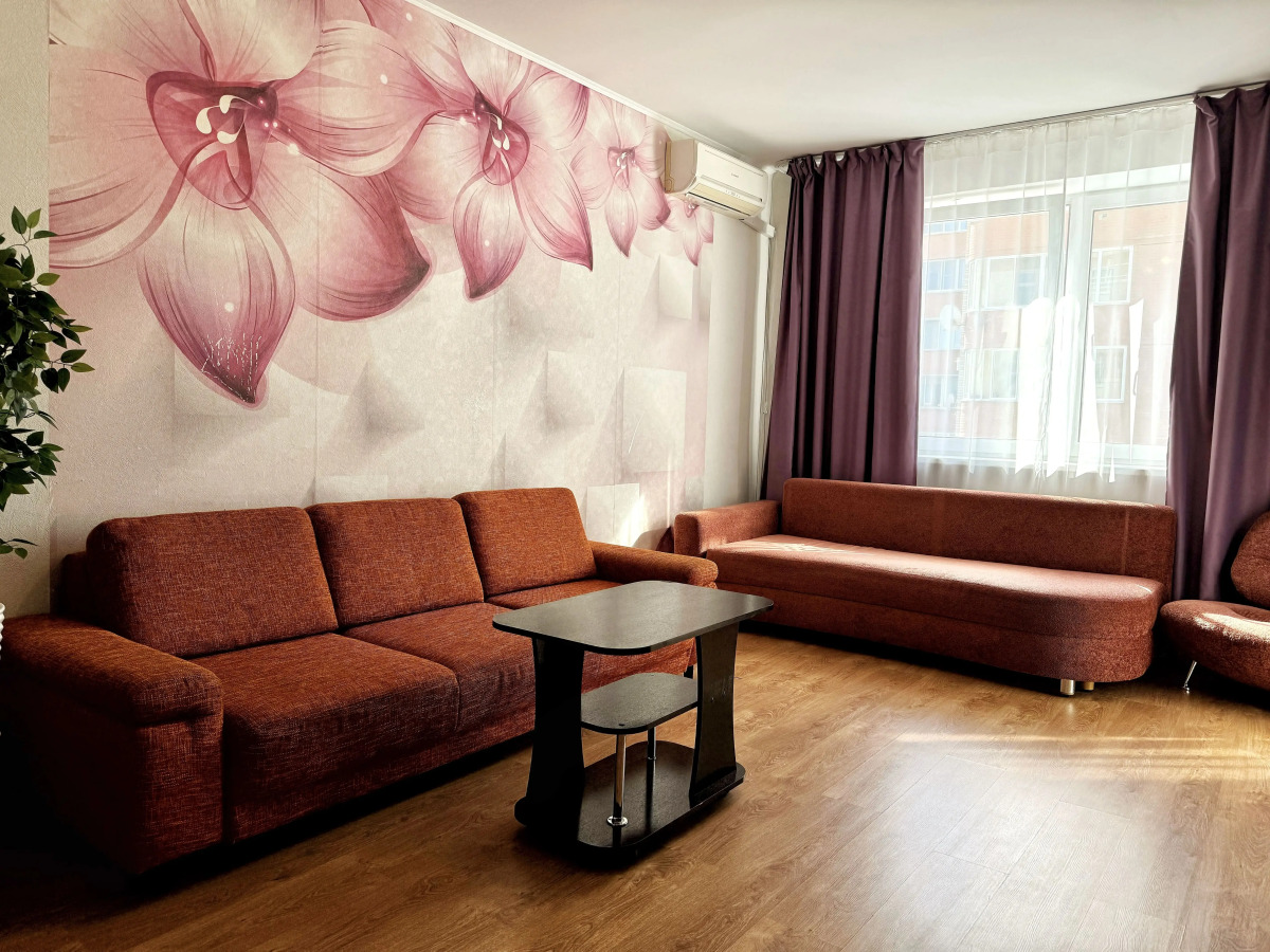 Апартаменты Apart-Comfort на пр-те Толбухина 17/65