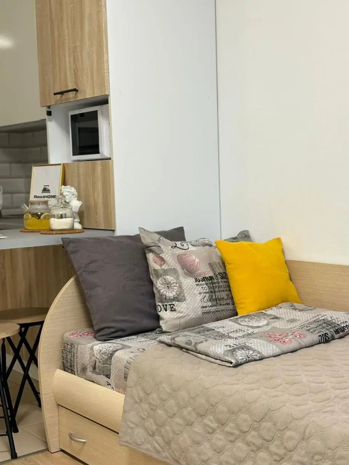 Квартира просторная однокомнатная на 5 спальных мест