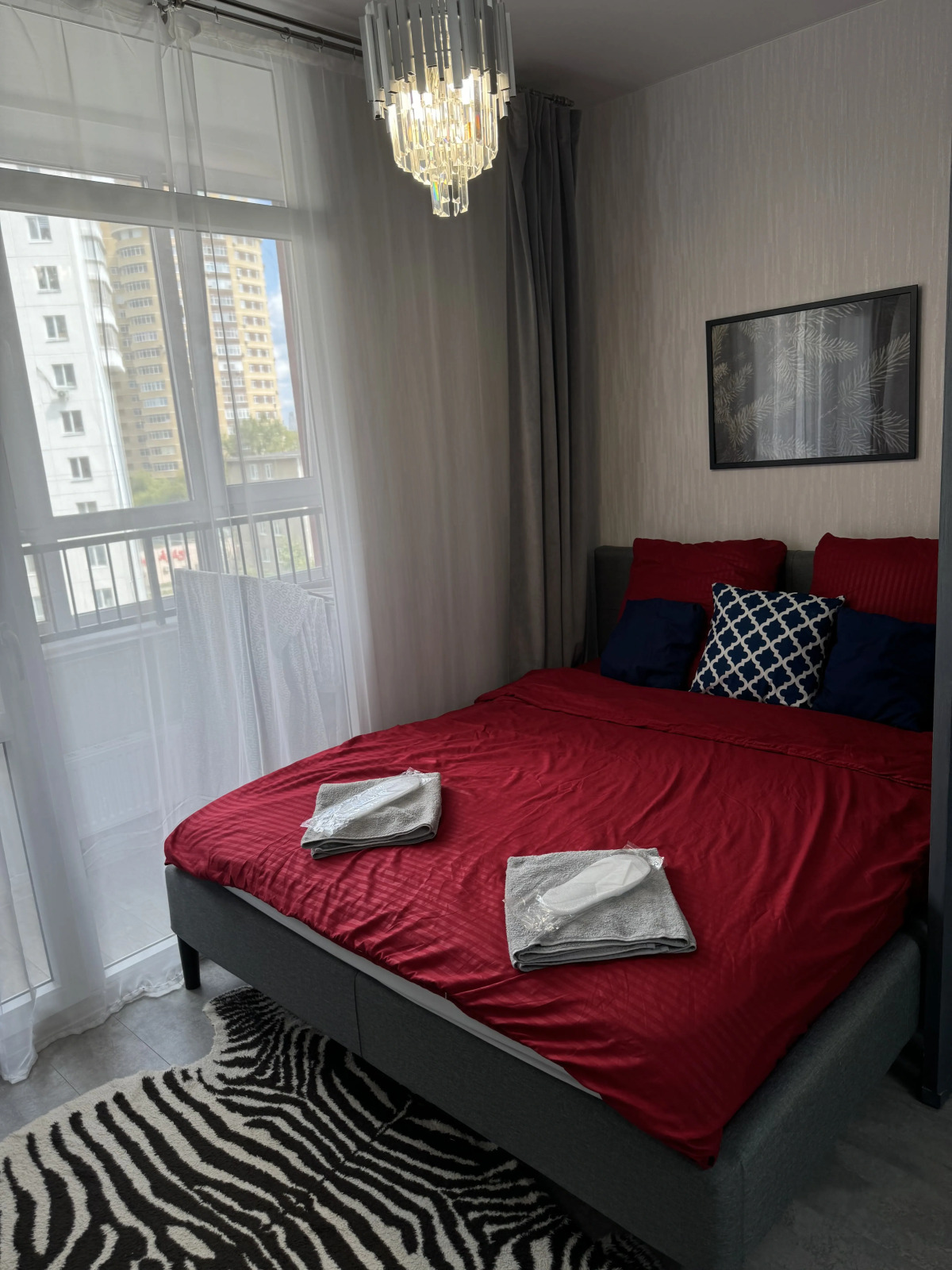 Квартира Студия с камином у парка