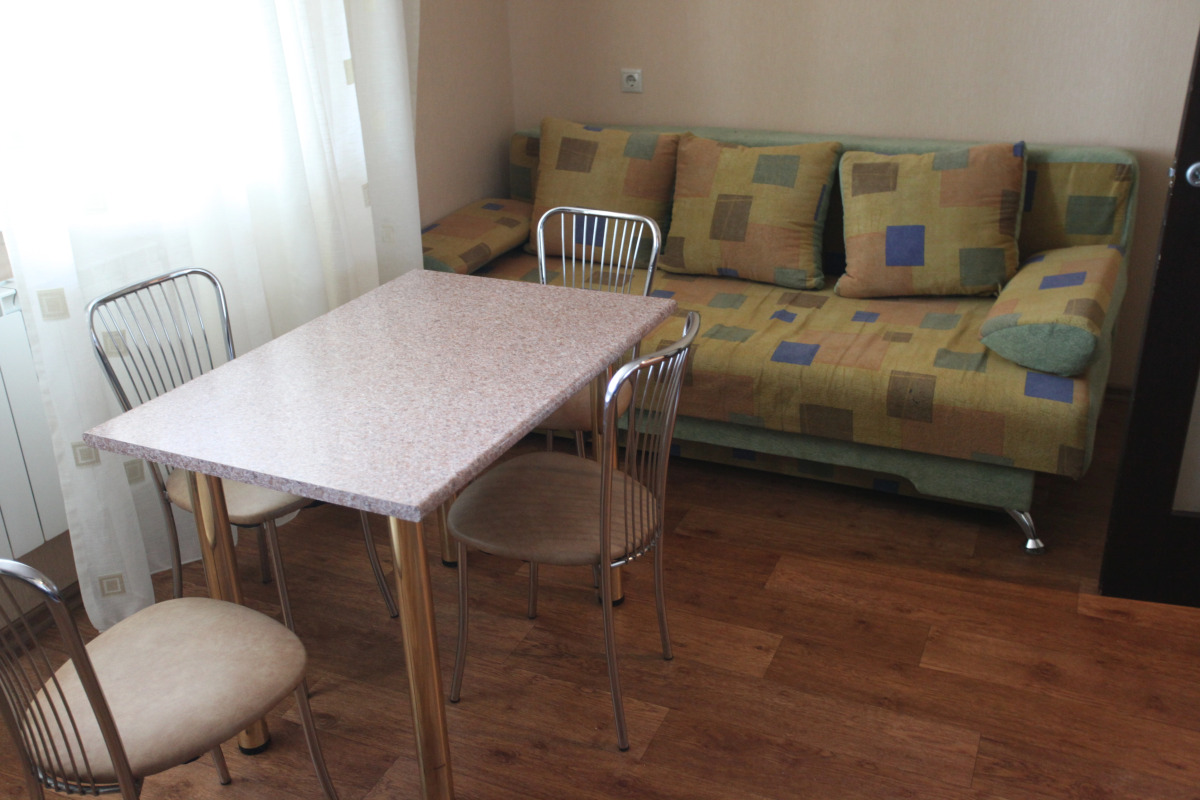 Апартаменты на Цюрупы