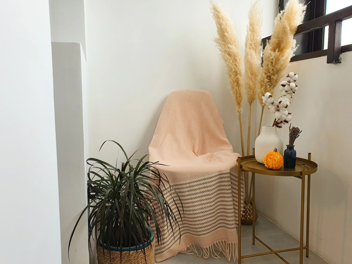 Апартаменты Гости Любят у метро Новопеределкино Розовая