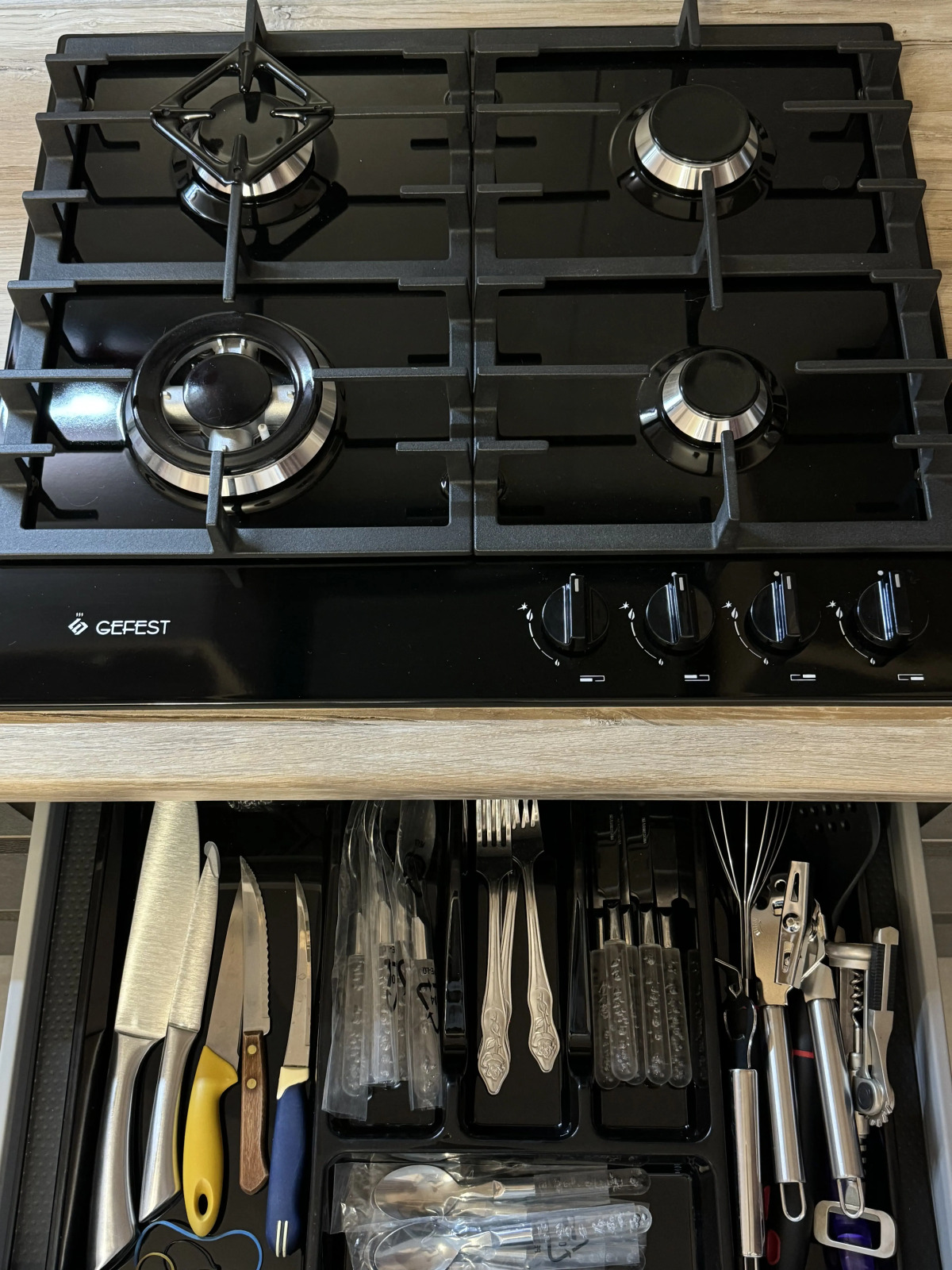 2-х комнатная новая, чистая, уютная и просторная квартира рядом с Набережной