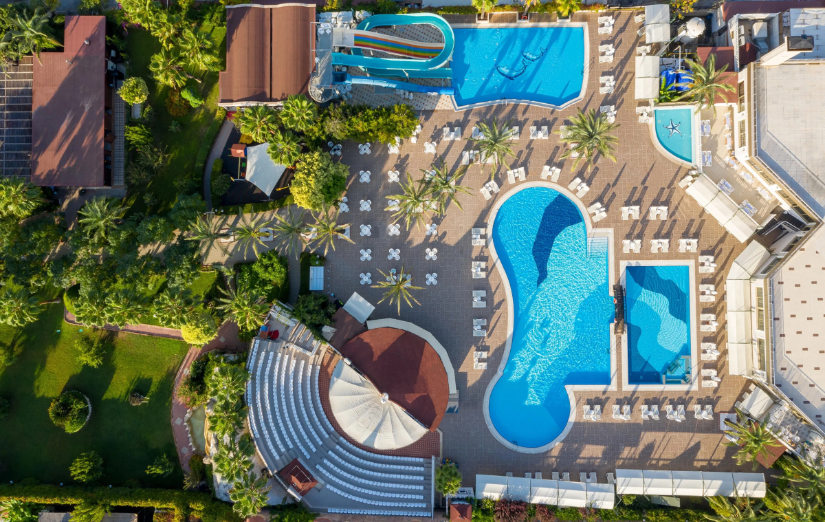 Aydinbey Famous Resort - Ultra All Inclusive