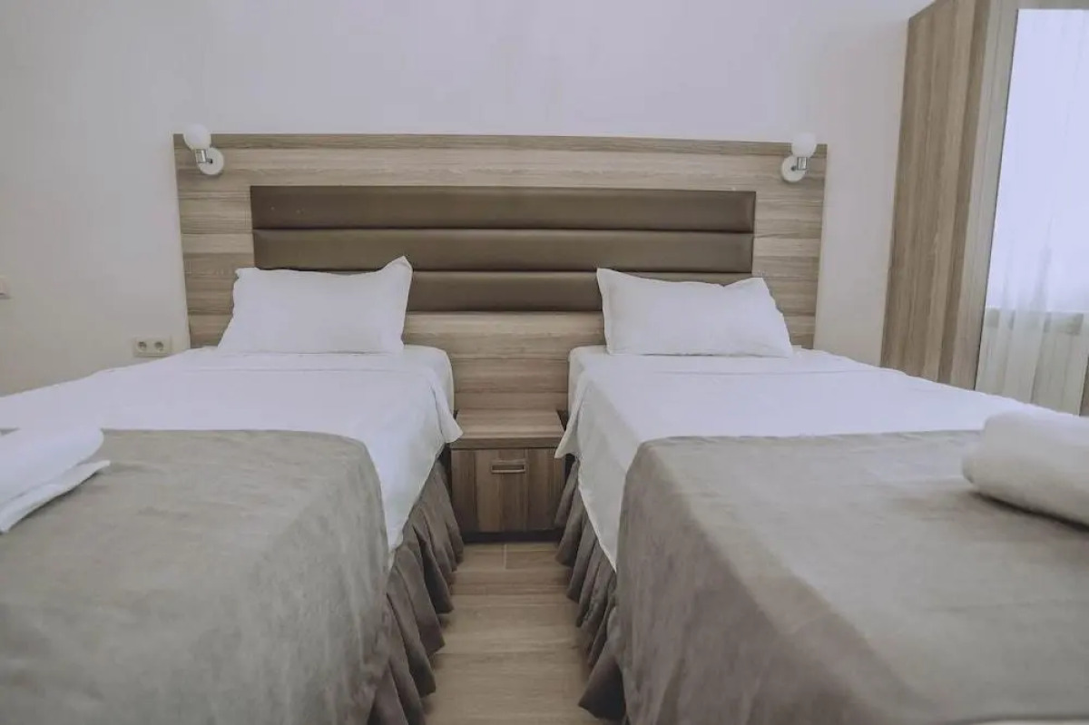 Отель Royal Medis