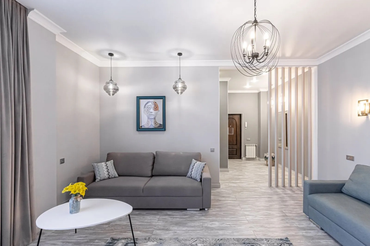 Квартира на Дзержинского 30