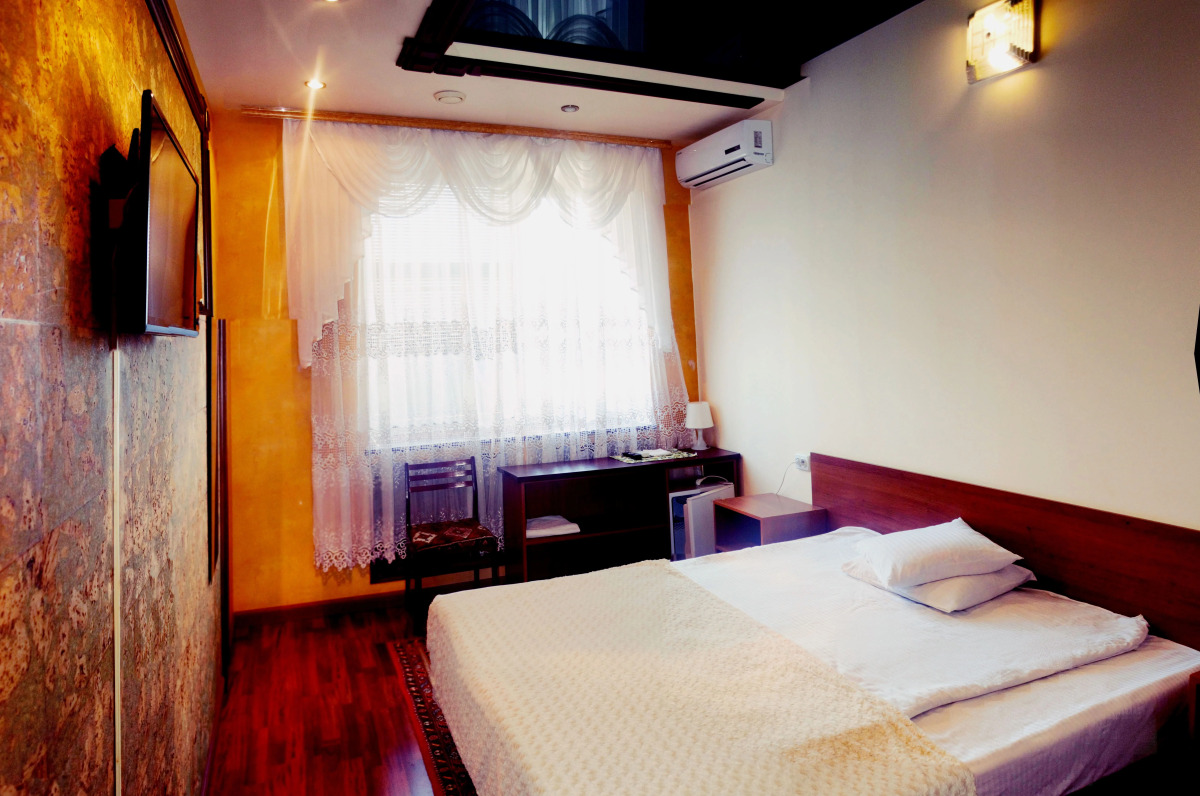 Отель Абсолют