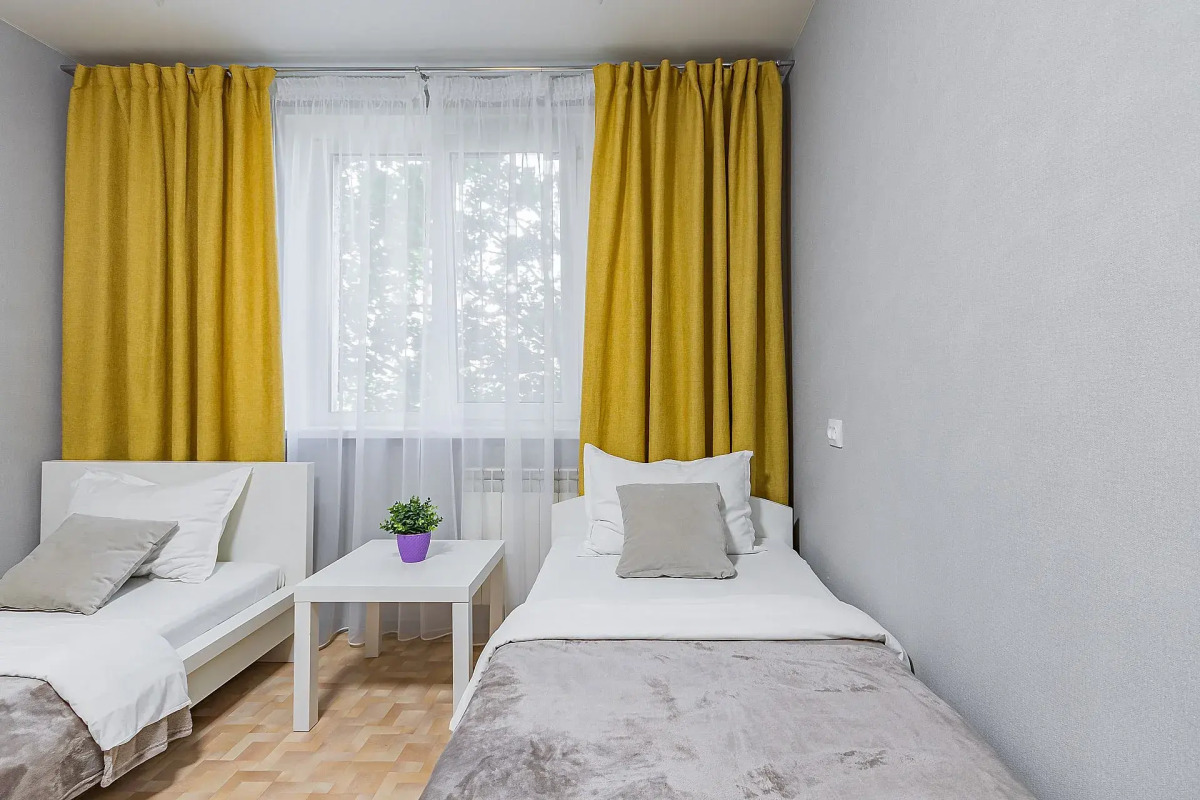 Апартаменты на Зимина