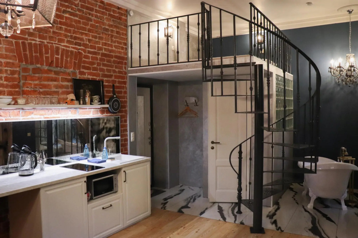 Апартаменты Винтаж с Собственным Двориком