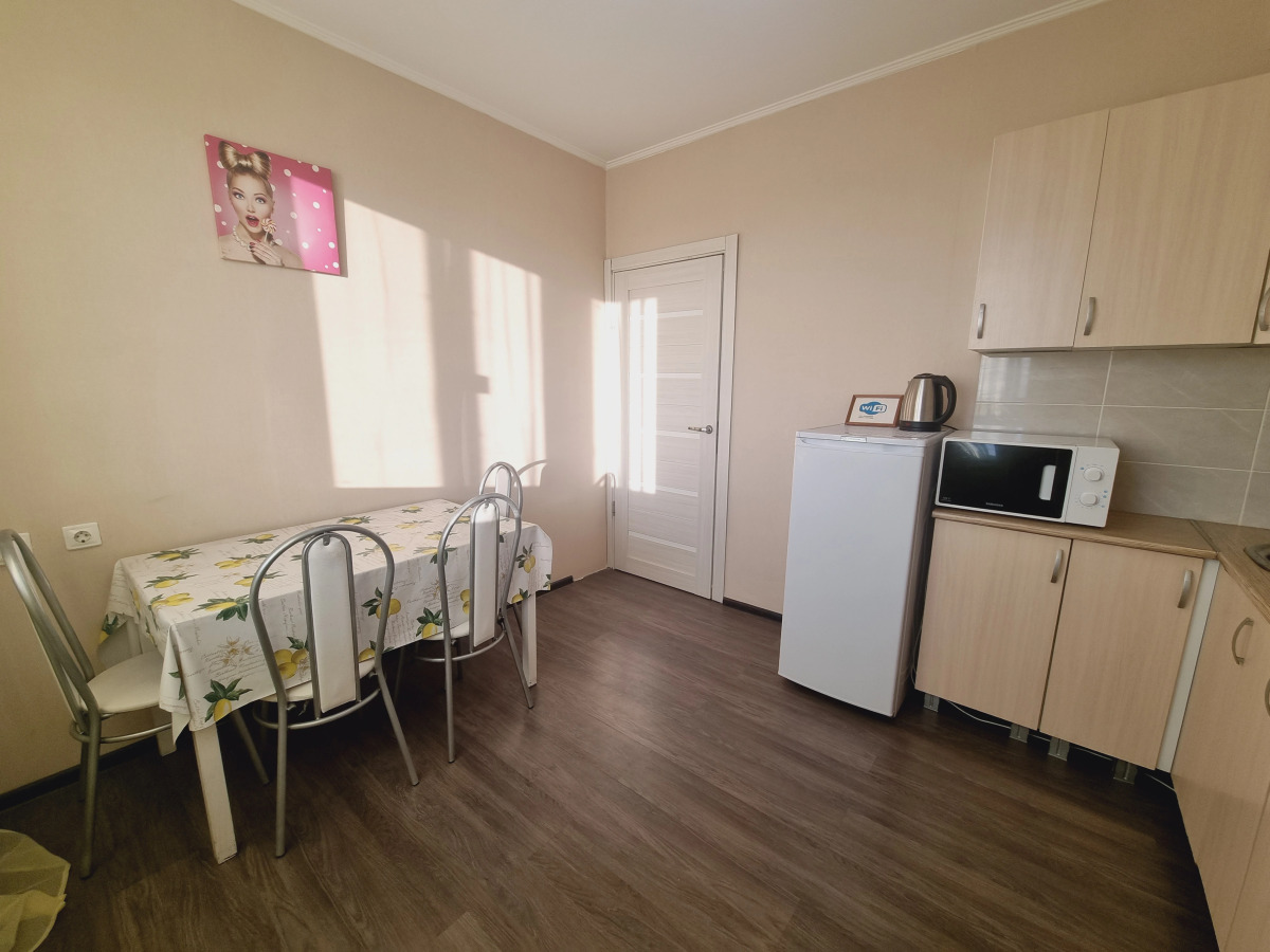 Квартира  Молодежная 76 Зона Комфорта