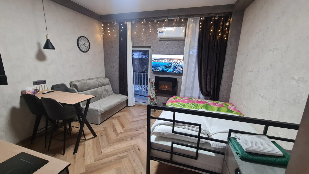 Апартаменты Квартира с Камином