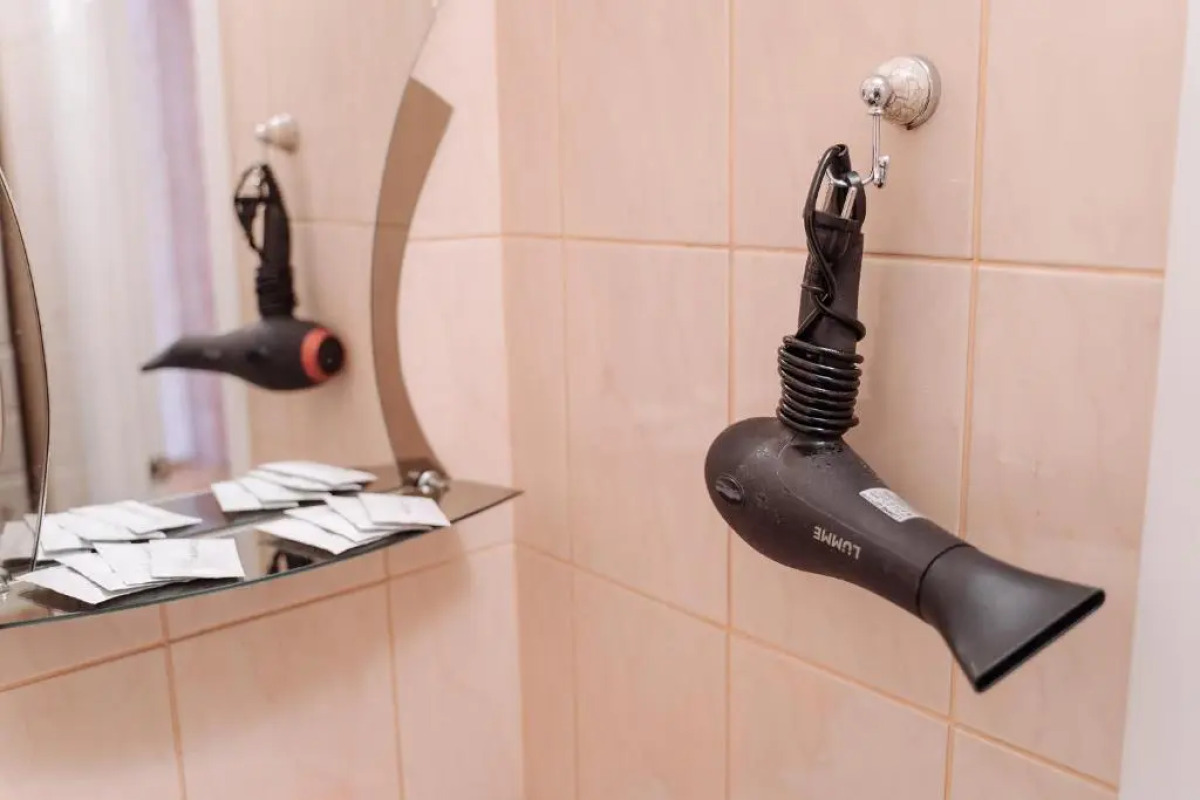 Апартаменты 9 ночей Ленина 15 №2