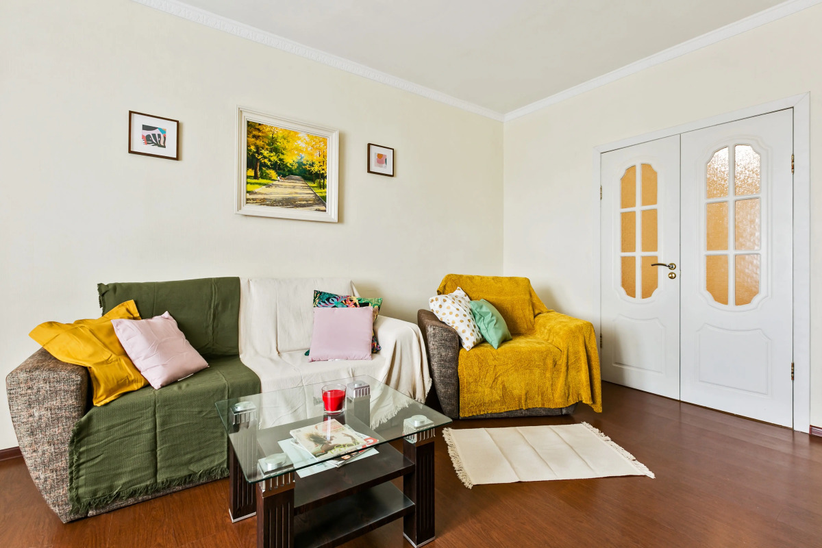 Double Tower Apartment on Dmitry Ulyanov St