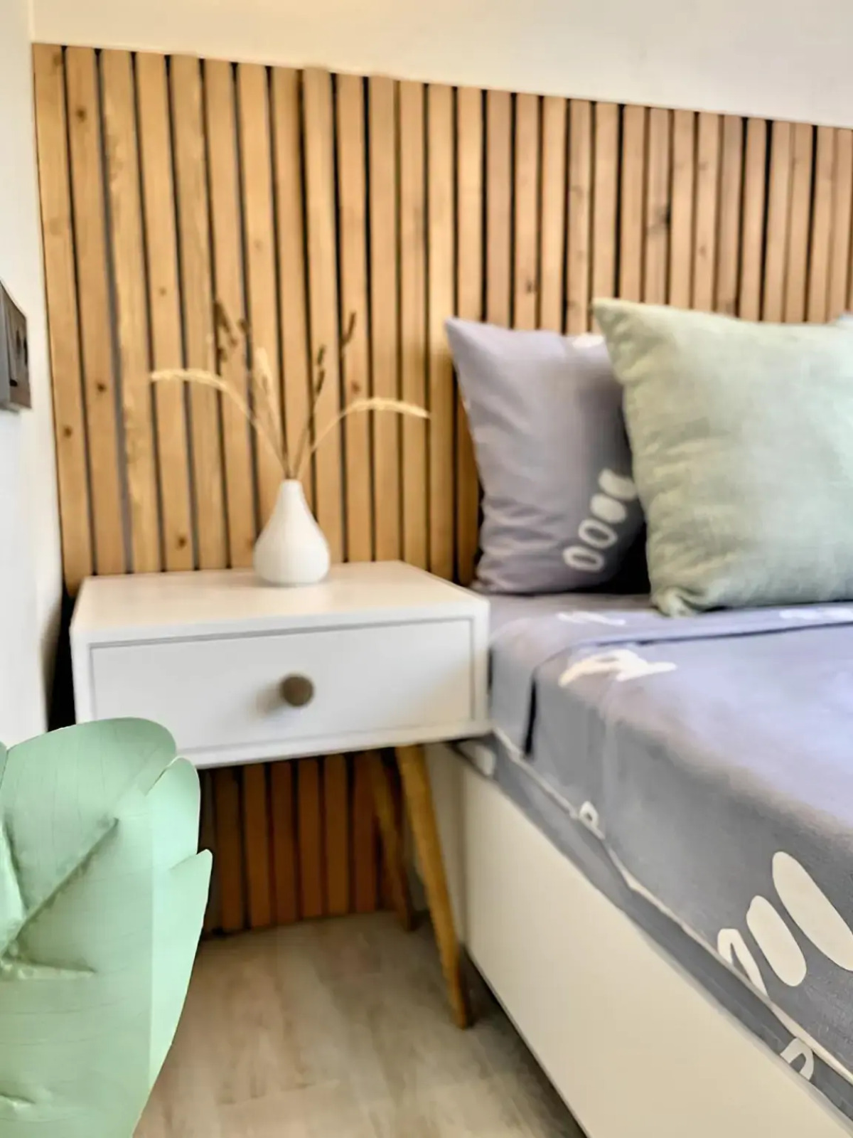 Квартира на Юлиуса Фучика 3 Солнечная