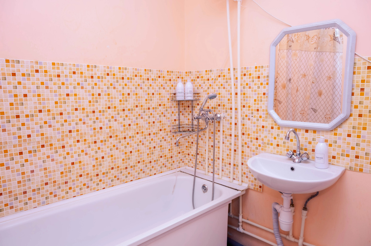 Апартаменты в Шаговой от УГНТУ Черниковка Мира 8