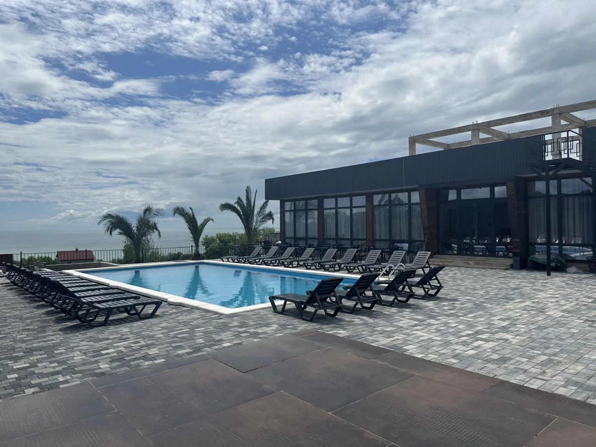 Отель Manresa Family Resort