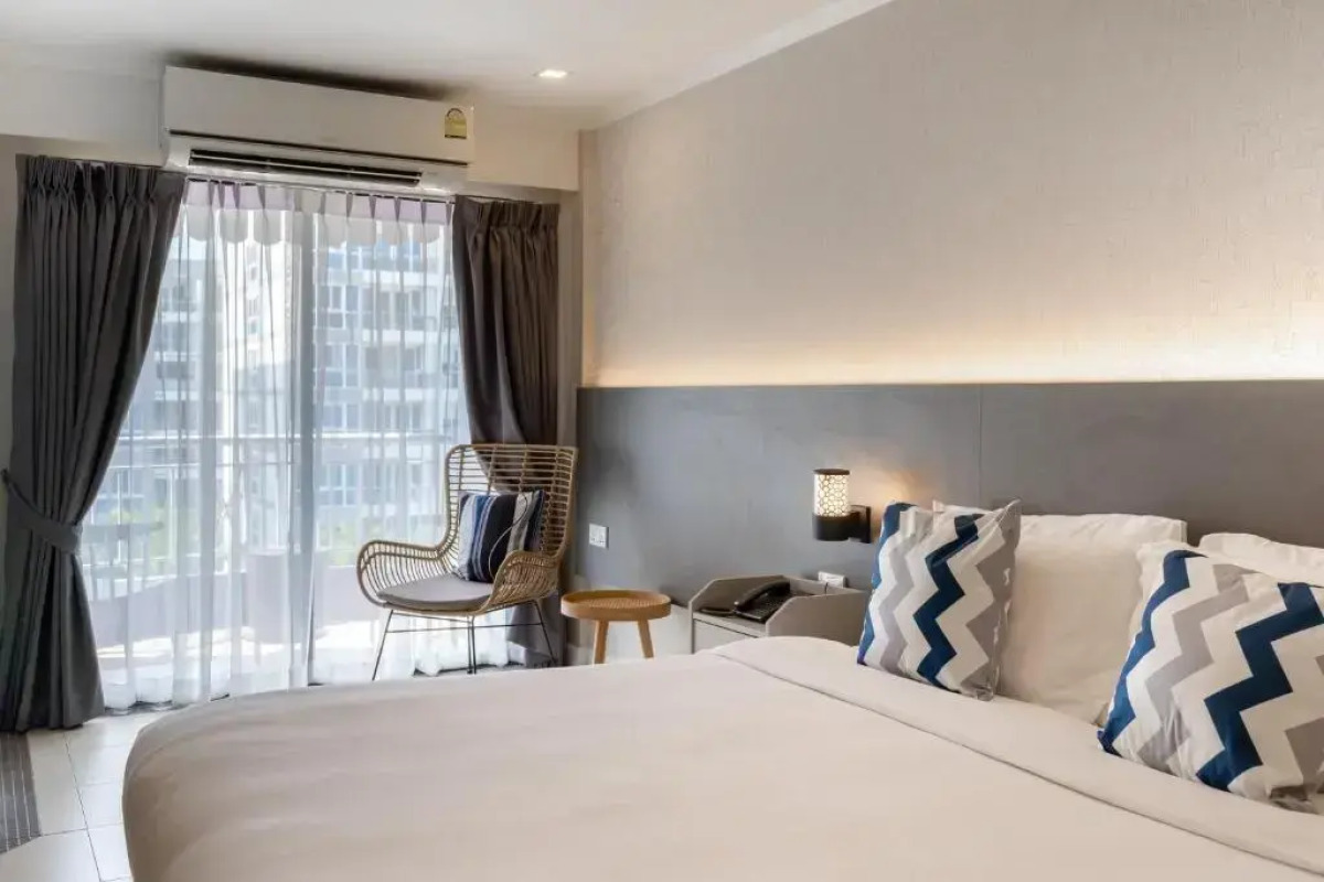 Отель Heeton Concept Pattaya by Compass Hospitality