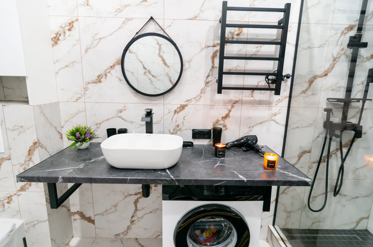 Красноярск ,улица Александра Матросова дом 36