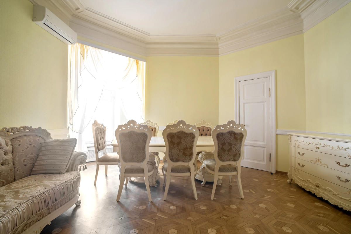 Квартира на Рубинштейна 4