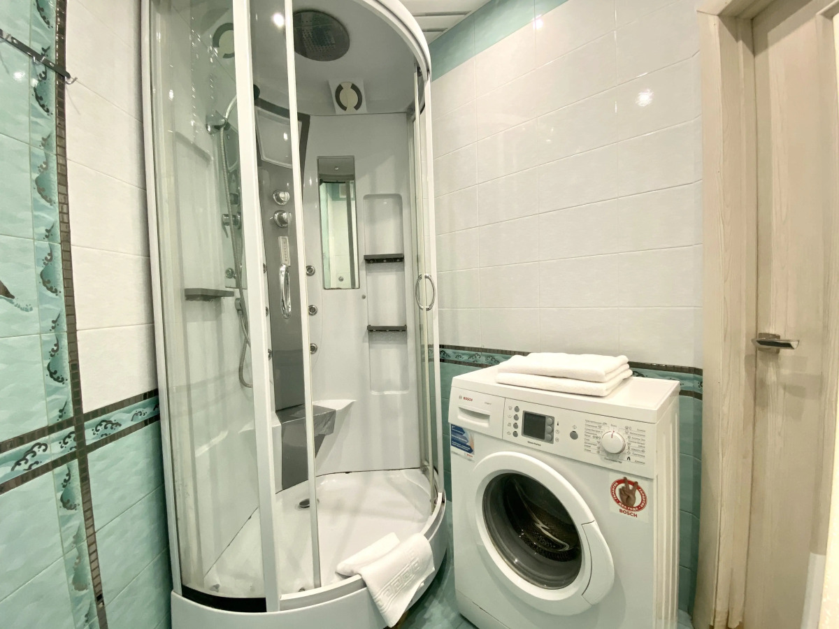 Апартаменты комфорт в жилом комплексе "Адмирал"