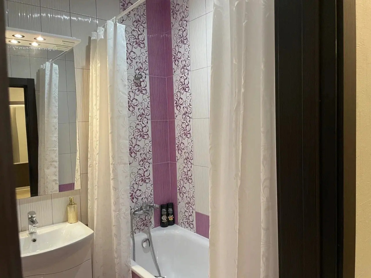 Квартира Стильная и Яркая на Революционной