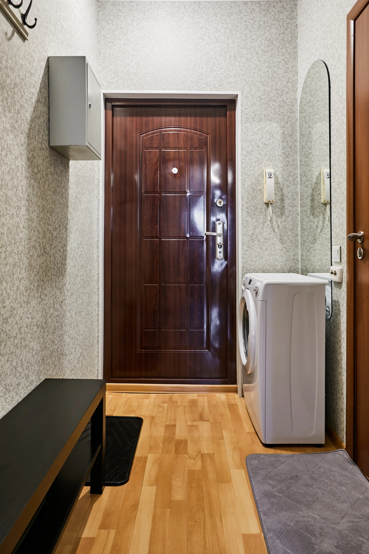 Апартаменты 1896. Удобная студия у метро Электросила