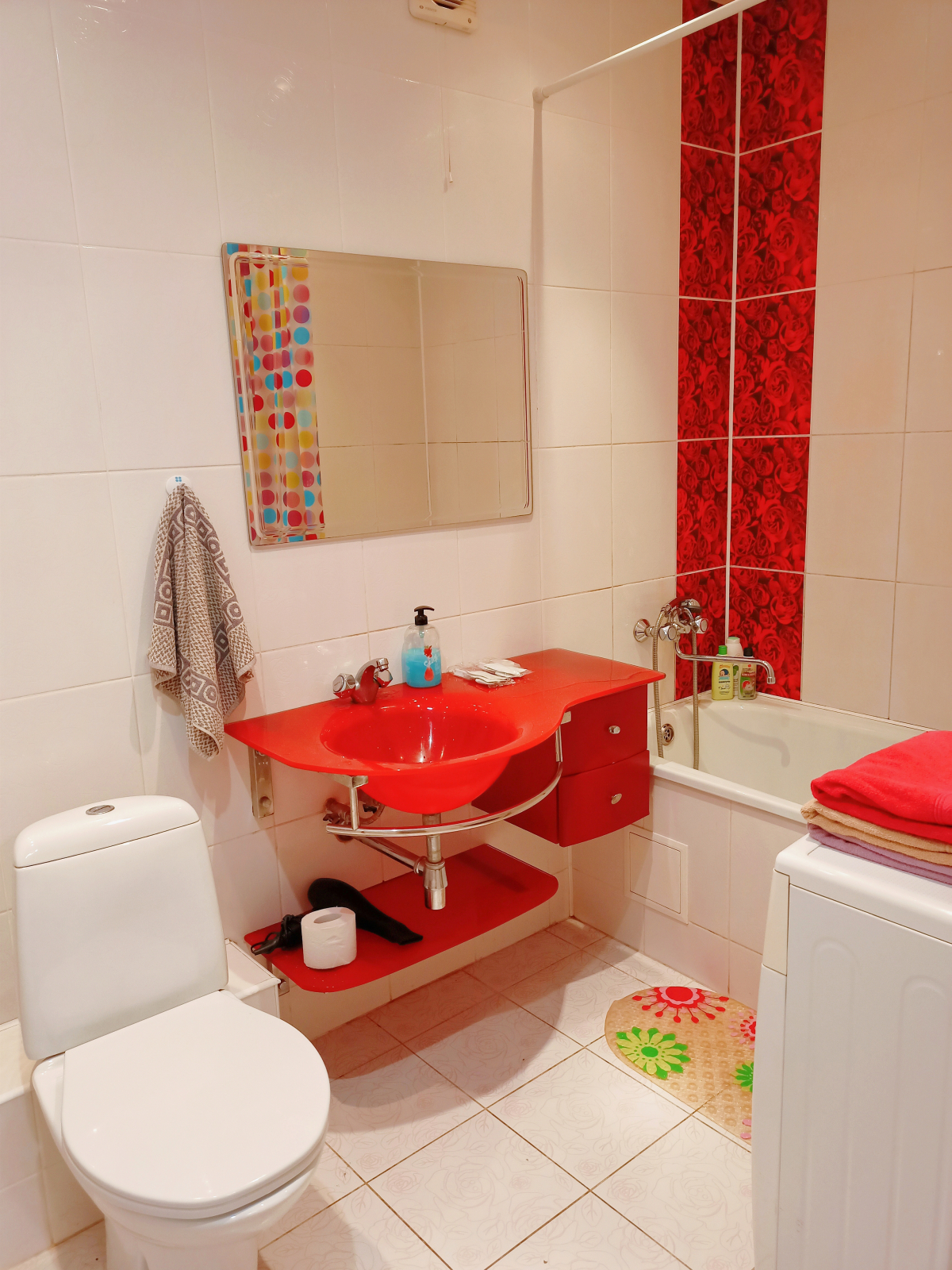 Апартаменты на Трефолева 12а