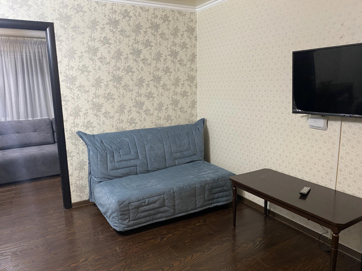 Апартаменты Вместительная двушка на проспекте Ленина