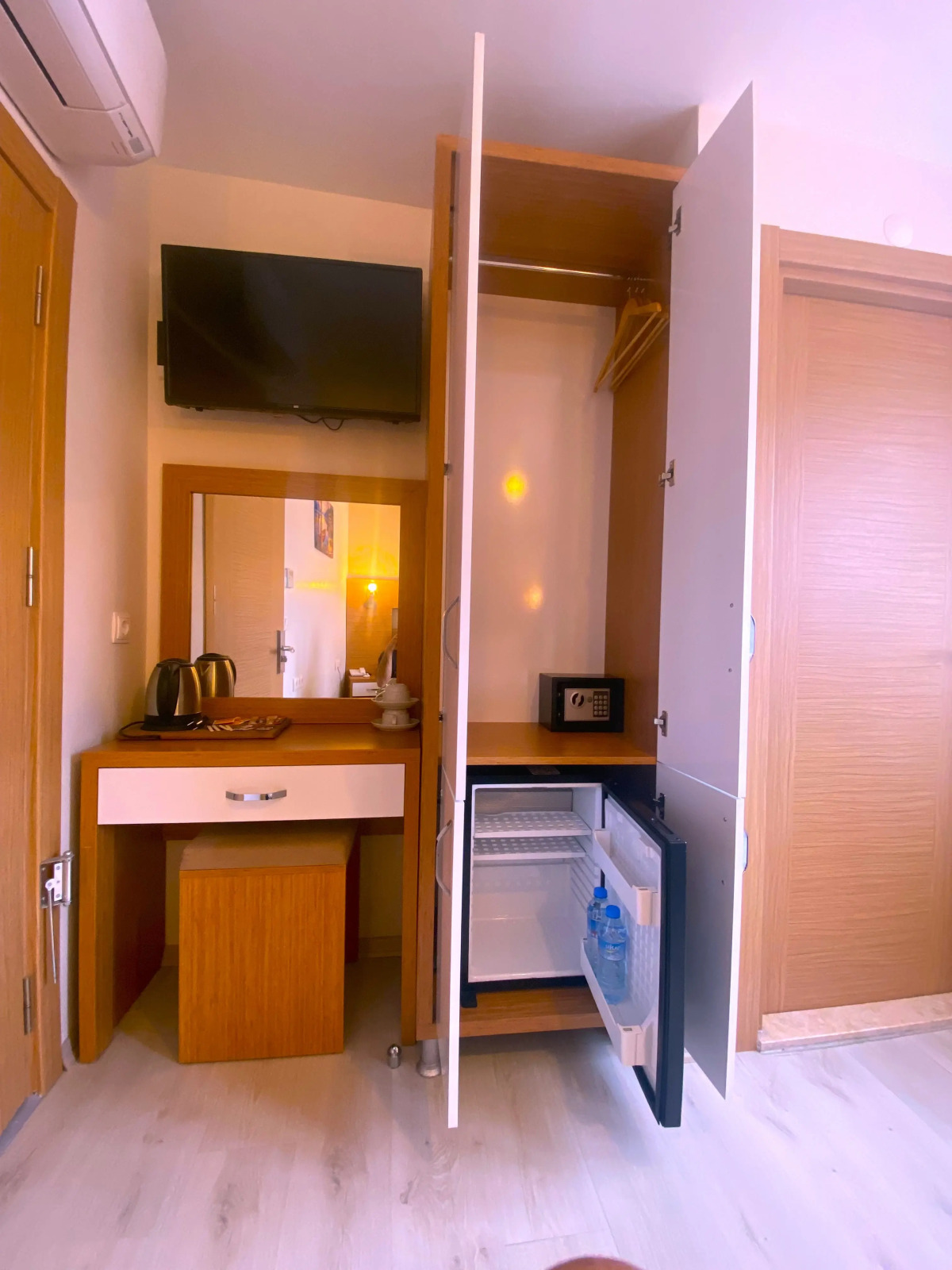 Отель Zeyn Otel Istanbul