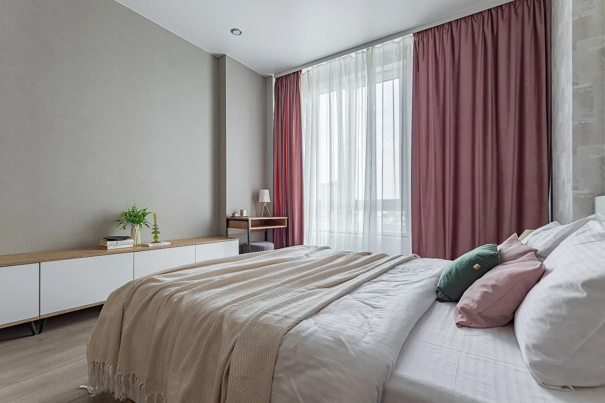 Апартаменты Просторная студия в центре на ул. Горького 23а Сова-Дом