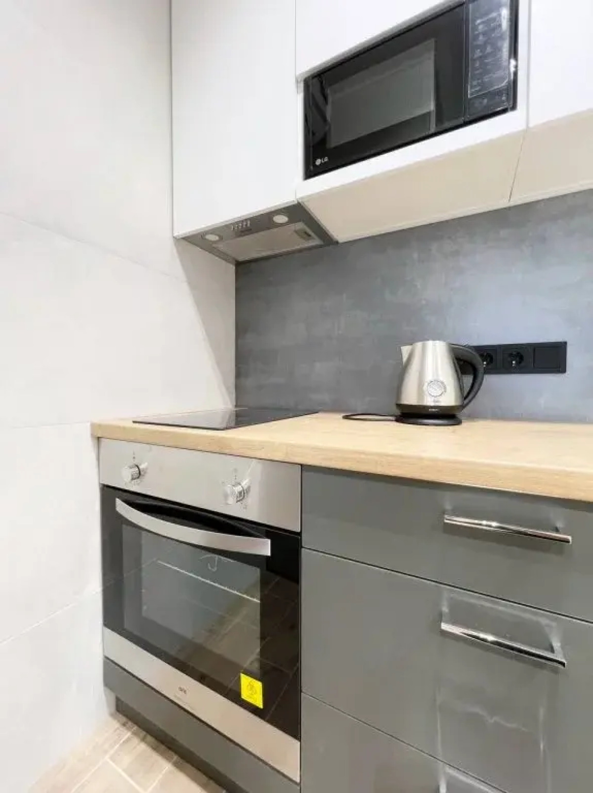 Апартаменты Black Chocolate у метро Филатов Луг