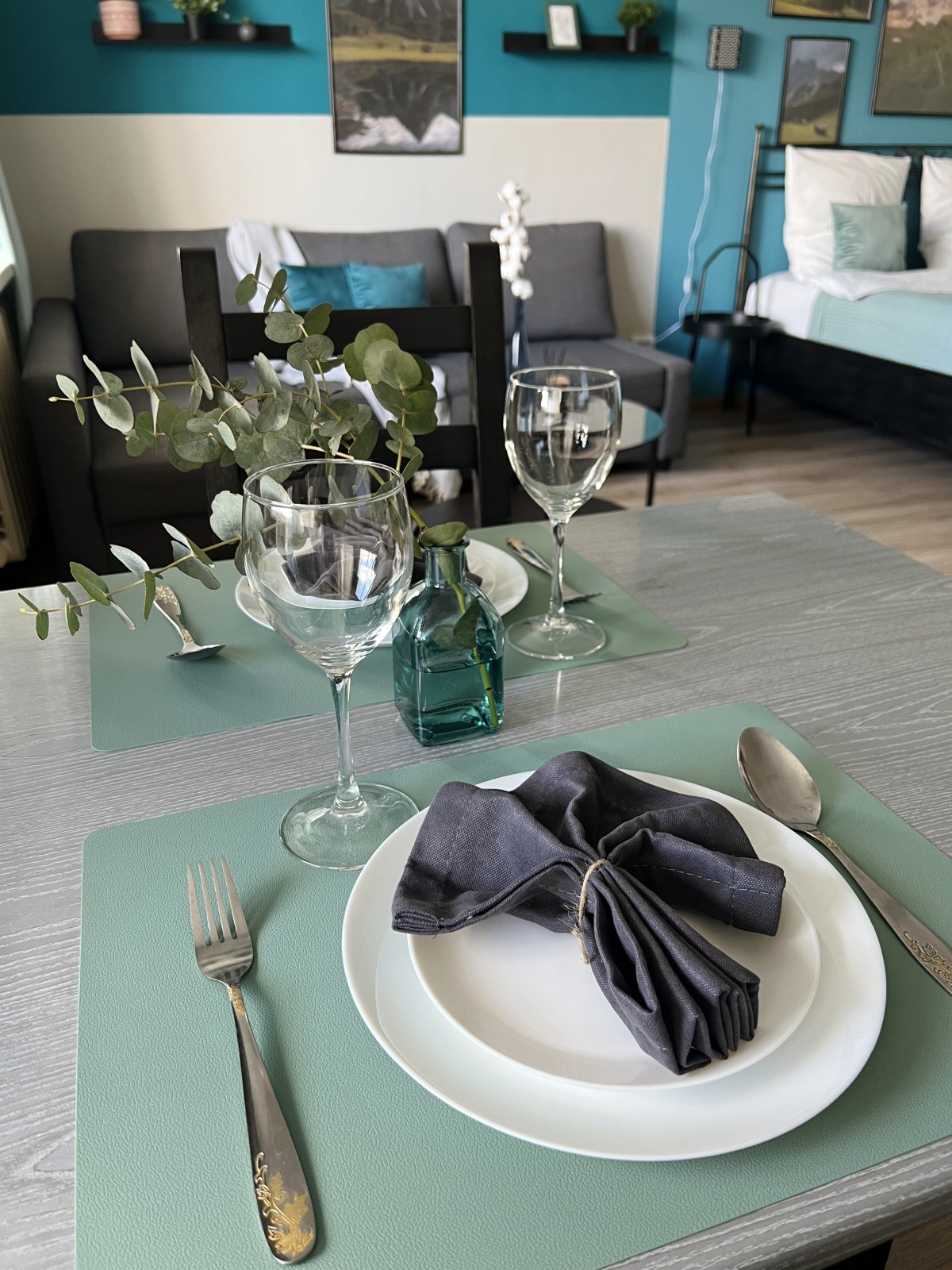 Апартаменты UraganAPART Мятная свежесть в дoме Шурика