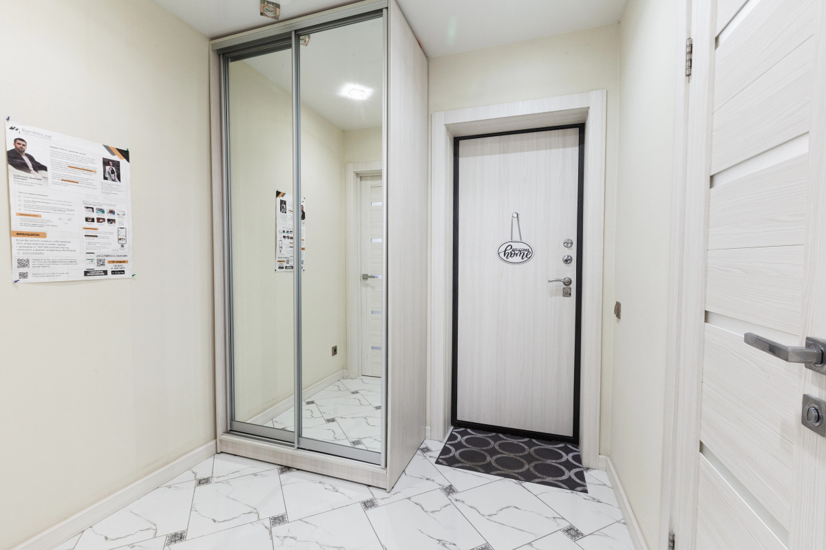 Апартаменты Stepanenkov на Окской 1