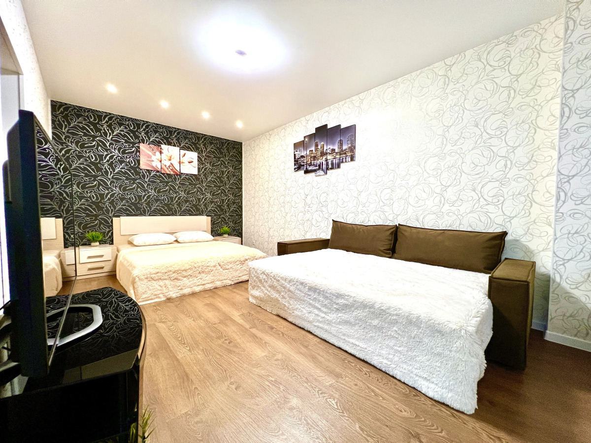 Уютные Апартаменты (рядом с ЖД вокзалом)  (ул. Никитинская 30)