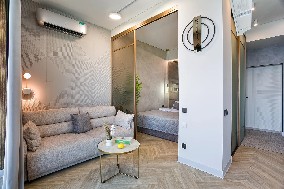 Апартаменты Студия с террасой и видом на море в Скай Плаза 3