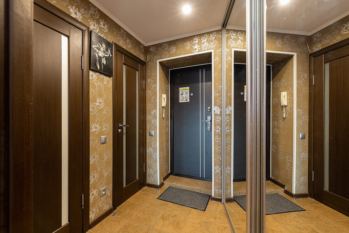 Тихие апартаменты  в центре города, ул.Горького 154. Сова-Дом