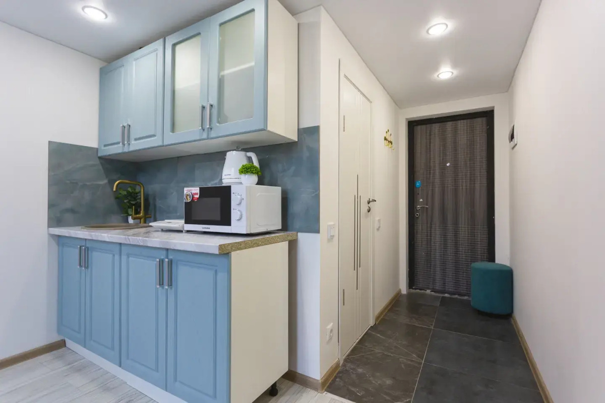 Квартира двухэтажная на Оптическом проезде 1